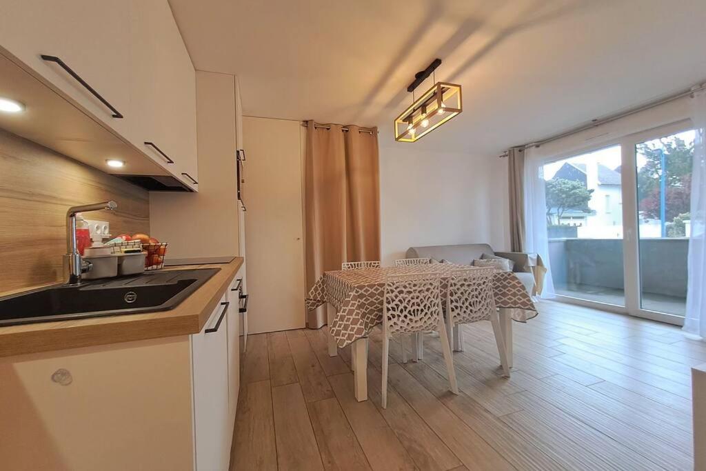 Appartement A Quelques Pas De La Mer Et Du Centre Мерлімон-Плаж Екстер'єр фото