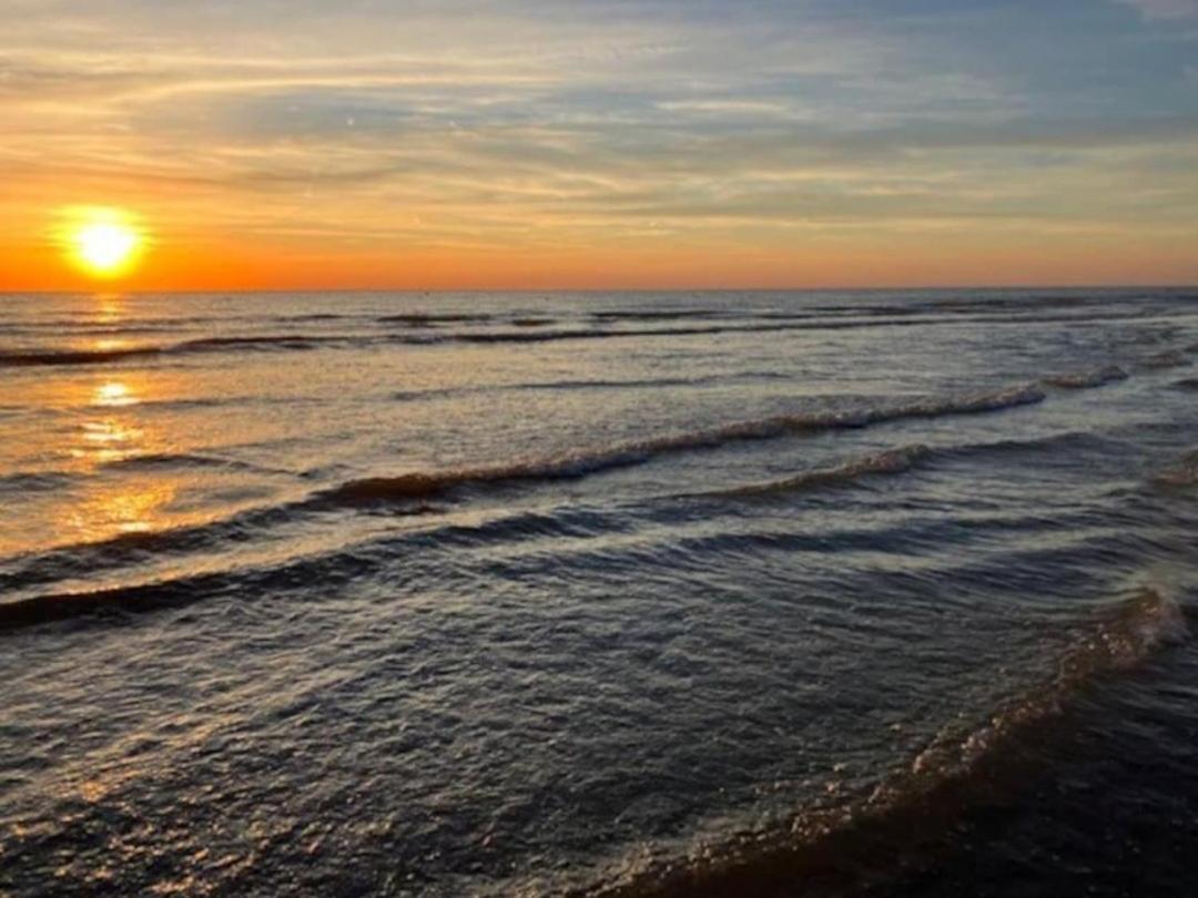 Appartement A Quelques Pas De La Mer Et Du Centre Мерлімон-Плаж Екстер'єр фото
